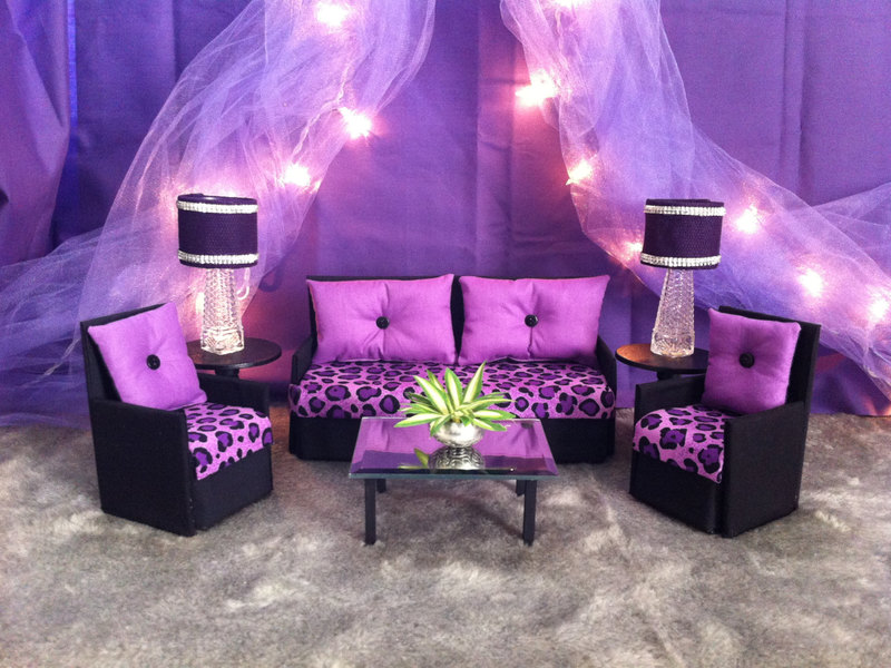 Comment décorer une salle de poupée