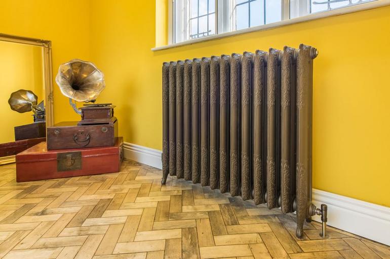 Installer un radiateur de chauffage