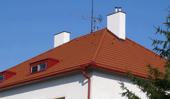 Toit de maison à quatre pans Toit de maison à quatre pans