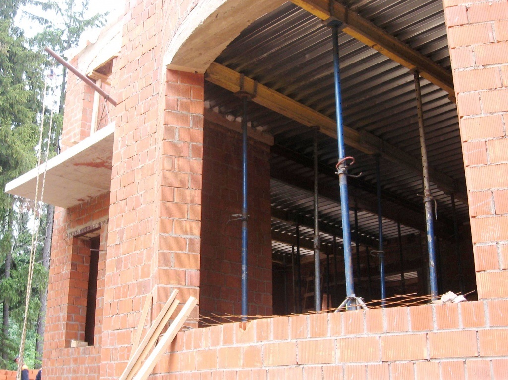 Chevauchement monolithique Chevauchement monolithique