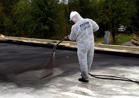 Toit pulvérisé - photo Toit pulvérisé - photo