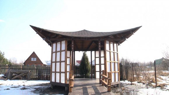 Gazebo de style chinois