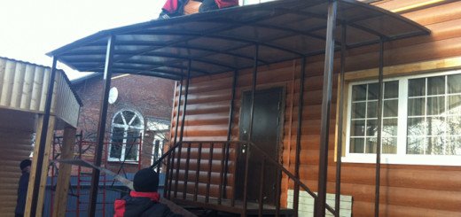 Auvent en polycarbonate