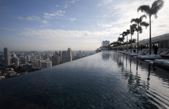 Le toit de l'hôtel Marina Bay Sands à Singapour