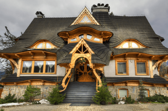 Maison au toit insolite