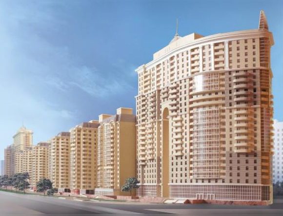 LCD sur Komendantsky Prospekt à Saint-Pétersbourg