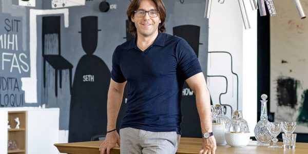 Où Andrei Malakhov vit-il toujours à Moscou?